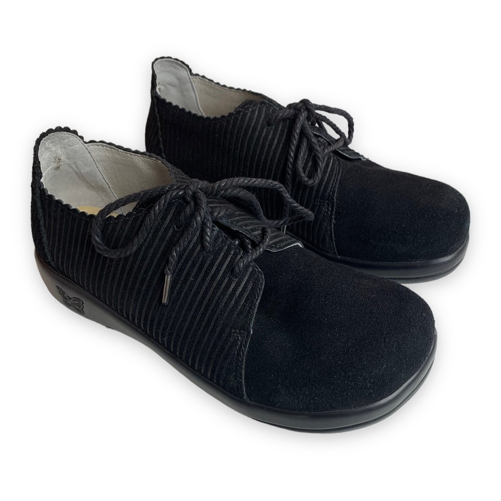 Alegria Pyper Capt Corduroy Black Suede Leather Lace Up Shoe Size 37 (7, 7.5)